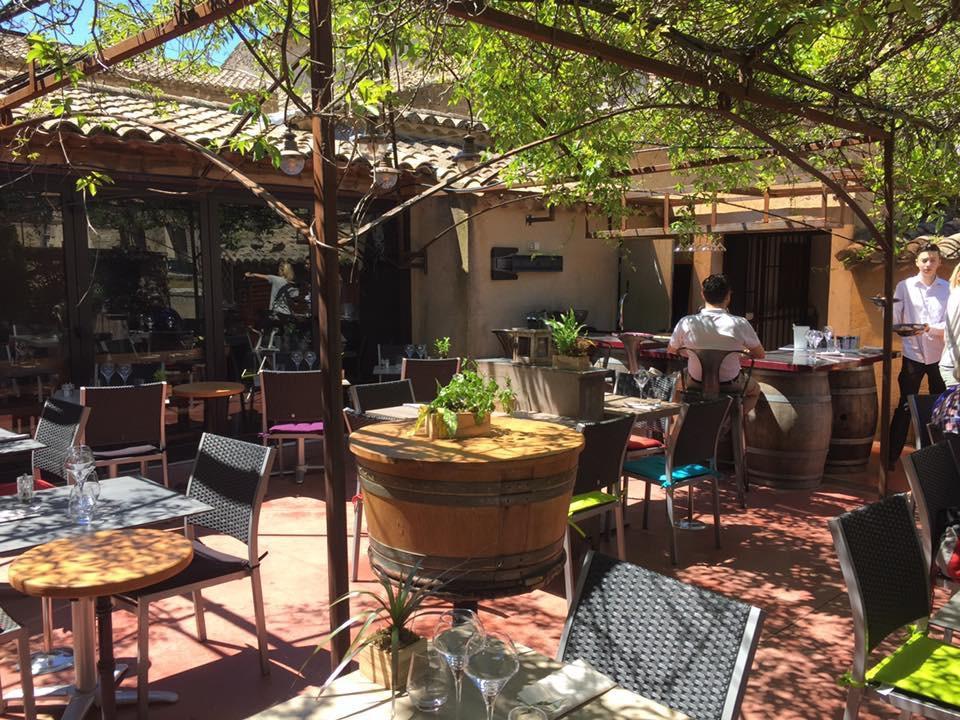 Hotel Le Vieux Bistrot Cabrières-dʼAvignon Zewnętrze zdjęcie