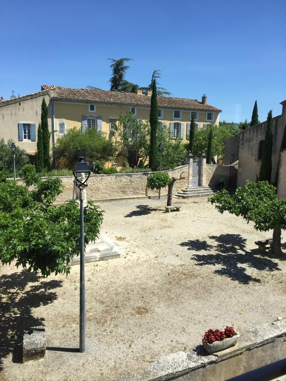 Hotel Le Vieux Bistrot Cabrières-dʼAvignon Zewnętrze zdjęcie