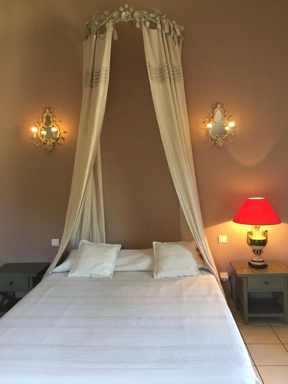 Hotel Le Vieux Bistrot Cabrières-dʼAvignon Zewnętrze zdjęcie