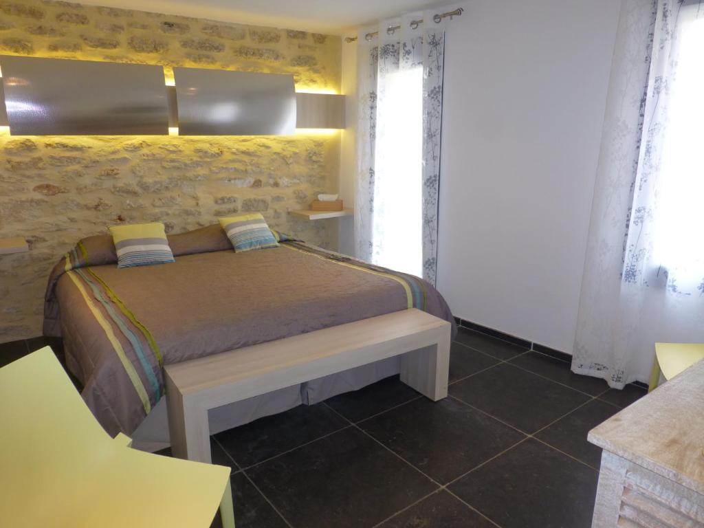 Hotel Le Vieux Bistrot Cabrières-dʼAvignon Pokój zdjęcie