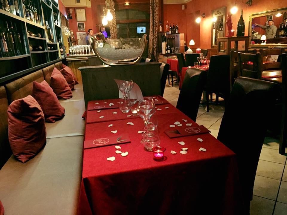 Hotel Le Vieux Bistrot Cabrières-dʼAvignon Zewnętrze zdjęcie