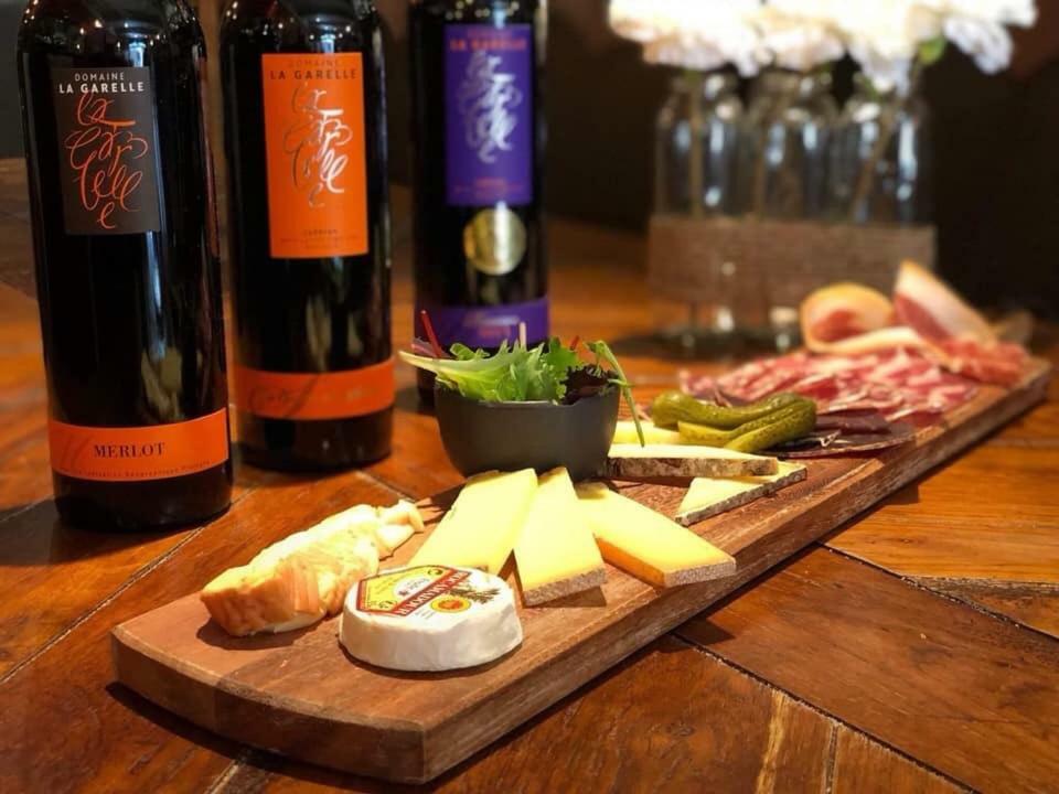 Hotel Le Vieux Bistrot Cabrières-dʼAvignon Zewnętrze zdjęcie